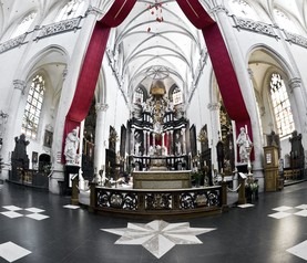 Sint-Andrieskerk - copyright Dave Van Laere